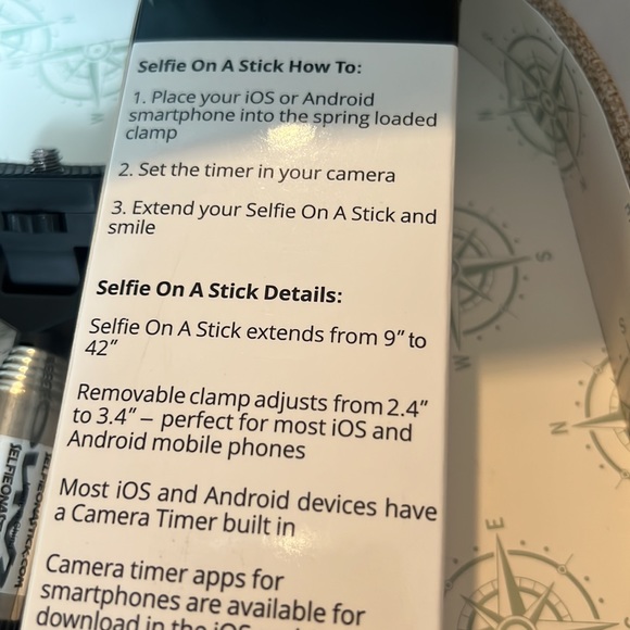 Selfie stick New in Box - Picture 3 of 4